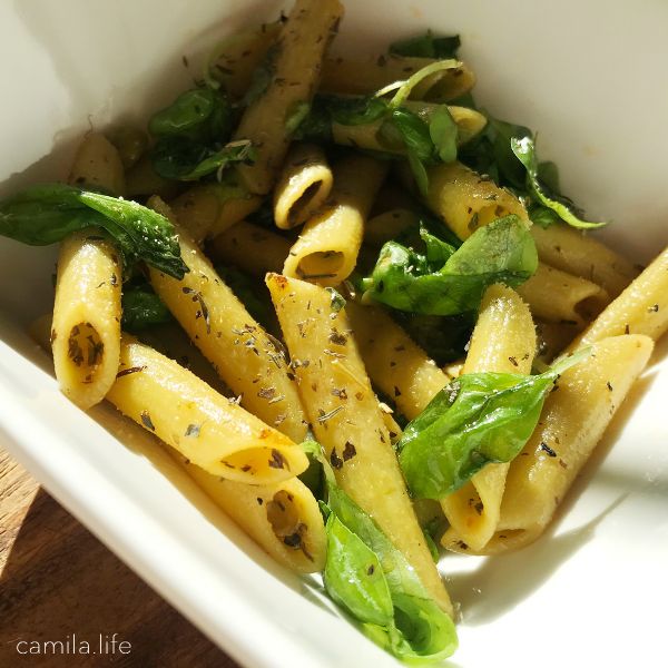 Easy Penne LOVE - Vegan Recipe on camila.life