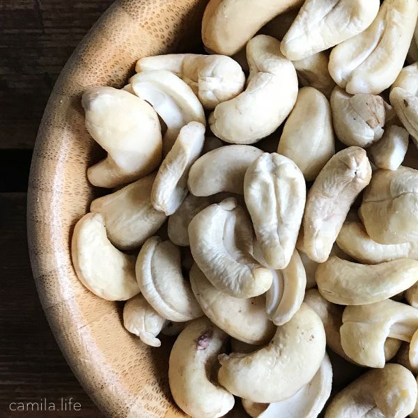 Cashews - Vegan Ingredient on camila.life